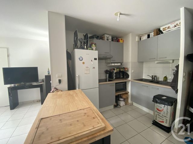 Afficher la photo en grand Appartement T3 à vendre - 3 pièces - 63.75 m2 - TOULOUSE - 31 - MIDI-PYRENEES - Century 21 Fly Immo