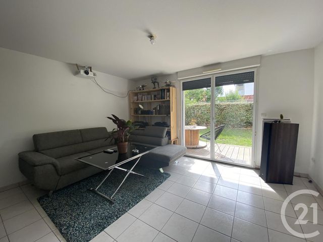 Afficher la photo en grand Appartement T3 à vendre - 3 pièces - 63.75 m2 - TOULOUSE - 31 - MIDI-PYRENEES - Century 21 Fly Immo