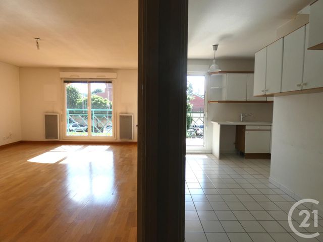 Afficher la photo en grand Appartement T4 à vendre - 4 pièces - 81.62 m2 - TOULOUSE - 31 - MIDI-PYRENEES - Century 21 Fly Immo