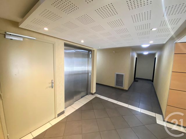 Appartement F2 à vendre - 2 pièces - 43.56 m2 - TOULOUSE - 31 - MIDI-PYRENEES - Century 21 Fly Immo Appartement F2 à vendre - 2 pièces - 43.56 m2 - TOULOUSE - 31 - MIDI-PYRENEES - Century 21 Fly Immo