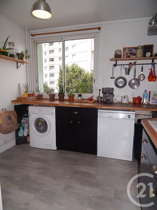 Appartement T4 à vendre - 4 pièces - 79.36 m2 - TOULOUSE - 31 - MIDI-PYRENEES - Century 21 Fly Immo Appartement T4 à vendre - 4 pièces - 79.36 m2 - TOULOUSE - 31 - MIDI-PYRENEES - Century 21 Fly Immo