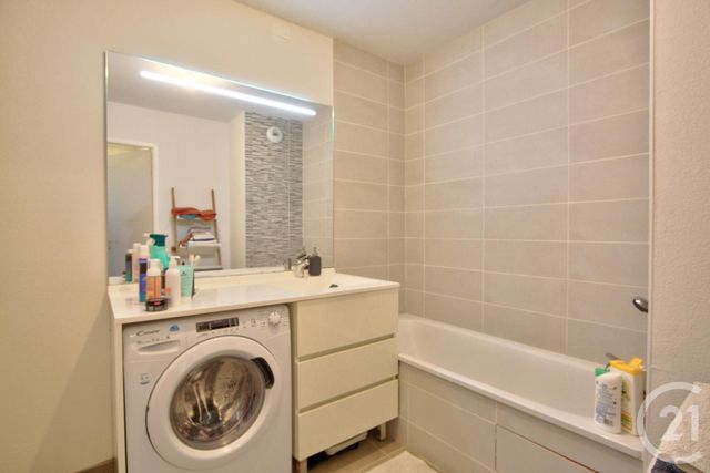 Afficher la photo en grand Appartement F3 à vendre - 3 pièces - 60.42 m2 - TOULOUSE - 31 - MIDI-PYRENEES - Century 21 Fly Immo