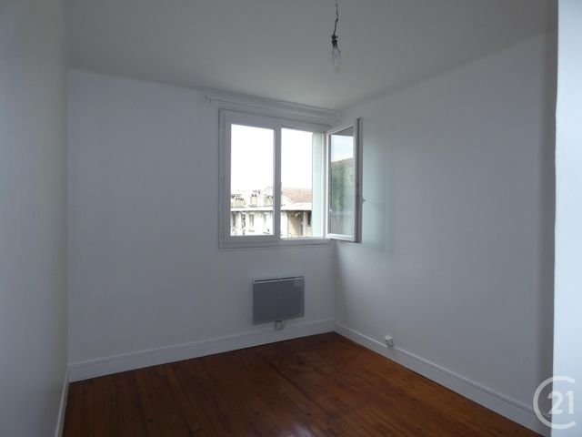 Afficher la photo en grand Appartement F2 à louer - 2 pièces - 43.0 m2 - TOULOUSE - 31 - MIDI-PYRENEES - Century 21 Fly Immo