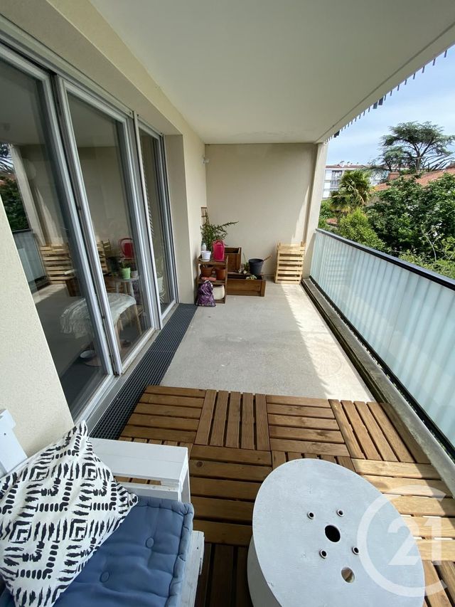 Appartement T3 à vendre - 3 pièces - 63.0 m2 - TOULOUSE - 31 - MIDI-PYRENEES - Century 21 Fly Immo Appartement T3 à vendre - 3 pièces - 63.0 m2 - TOULOUSE - 31 - MIDI-PYRENEES - Century 21 Fly Immo