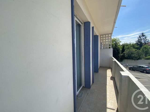 Appartement T3 à vendre - 3 pièces - 55.02 m2 - TOULOUSE - 31 - MIDI-PYRENEES - Century 21 Fly Immo Appartement T3 à vendre - 3 pièces - 55.02 m2 - TOULOUSE - 31 - MIDI-PYRENEES - Century 21 Fly Immo