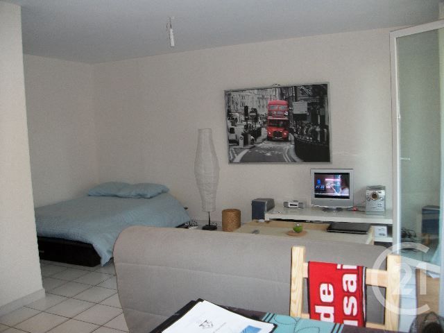 Appartement F1 à louer - 1 pièce - 31.84 m2 - TOULOUSE - 31 - MIDI-PYRENEES - Century 21 Fly Immo Appartement F1 à louer - 1 pièce - 31.84 m2 - TOULOUSE - 31 - MIDI-PYRENEES - Century 21 Fly Immo