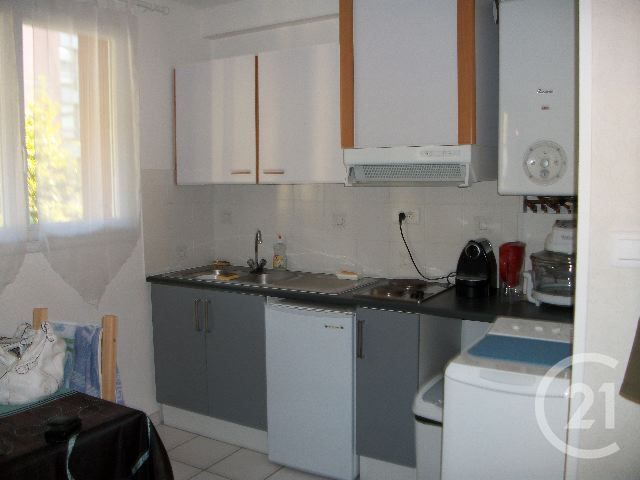 Appartement F1 à louer - 1 pièce - 31.84 m2 - TOULOUSE - 31 - MIDI-PYRENEES - Century 21 Fly Immo Appartement F1 à louer - 1 pièce - 31.84 m2 - TOULOUSE - 31 - MIDI-PYRENEES - Century 21 Fly Immo