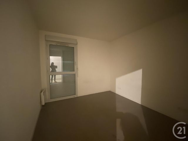 Afficher la photo en grand Appartement T3 à vendre - 3 pièces - 64.68 m2 - TOULOUSE - 31 - MIDI-PYRENEES - Century 21 Fly Immo
