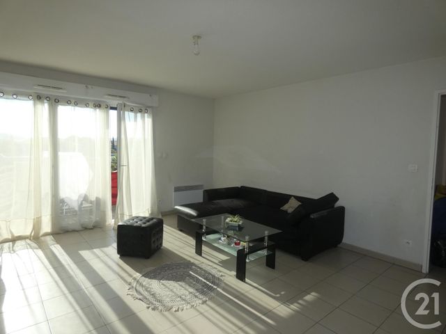 Appartement T3 à vendre - 3 pièces - 57.47 m2 - TOULOUSE - 31 - MIDI-PYRENEES - Century 21 Fly Immo Appartement T3 à vendre - 3 pièces - 57.47 m2 - TOULOUSE - 31 - MIDI-PYRENEES - Century 21 Fly Immo