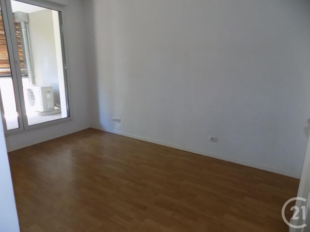 Appartement T4 à louer - 4 pièces - 99.0 m2 - TOULOUSE - 31 - MIDI-PYRENEES - Century 21 Fly Immo Appartement T4 à louer - 4 pièces - 99.0 m2 - TOULOUSE - 31 - MIDI-PYRENEES - Century 21 Fly Immo