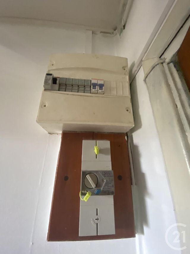 Afficher la photo en grand Appartement T1 à vendre - 1 pièce - 29.77 m2 - TOULOUSE - 31 - MIDI-PYRENEES - Century 21 Fly Immo
