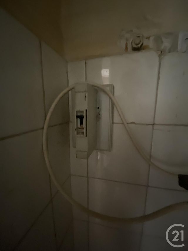 Afficher la photo en grand Appartement T1 à vendre - 1 pièce - 29.77 m2 - TOULOUSE - 31 - MIDI-PYRENEES - Century 21 Fly Immo