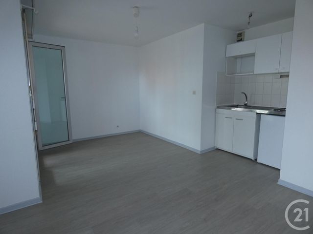 Afficher la photo en grand Appartement T1 à louer - 1 pièce - 24.42 m2 - TOULOUSE - 31 - MIDI-PYRENEES - Century 21 Fly Immo