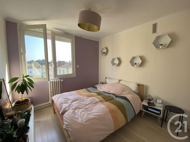 Afficher la photo en grand Appartement F4 à vendre - 4 pièces - 80.45 m2 - TOULOUSE - 31 - MIDI-PYRENEES - Century 21 Fly Immo
