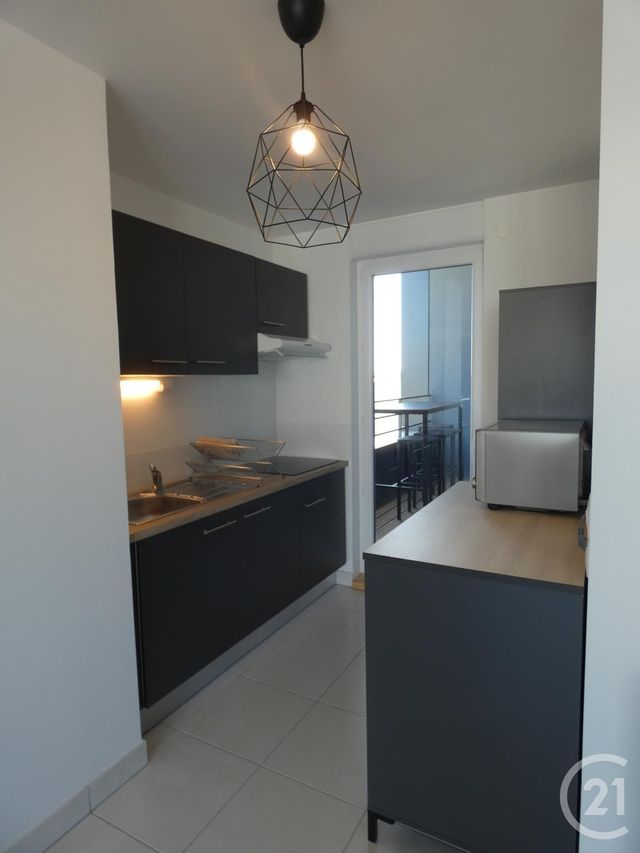 Afficher la photo en grand Appartement T5 à louer - 5 pièces - 108.76 m2 - TOULOUSE - 31 - MIDI-PYRENEES - Century 21 Fly Immo