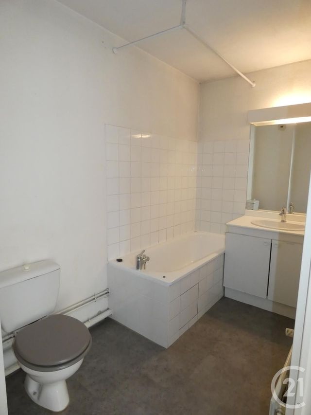 Afficher la photo en grand Appartement F2 à louer - 2 pièces - 31.5 m2 - TOULOUSE - 31 - MIDI-PYRENEES - Century 21 Fly Immo