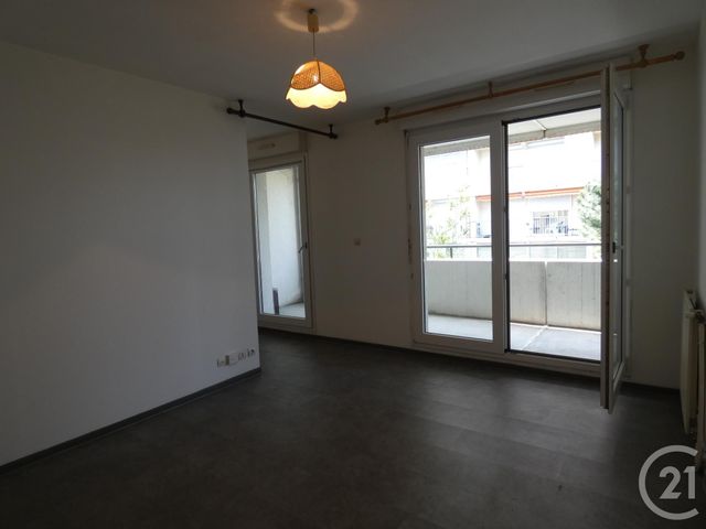 Afficher la photo en grand Appartement F2 à louer - 2 pièces - 31.5 m2 - TOULOUSE - 31 - MIDI-PYRENEES - Century 21 Fly Immo