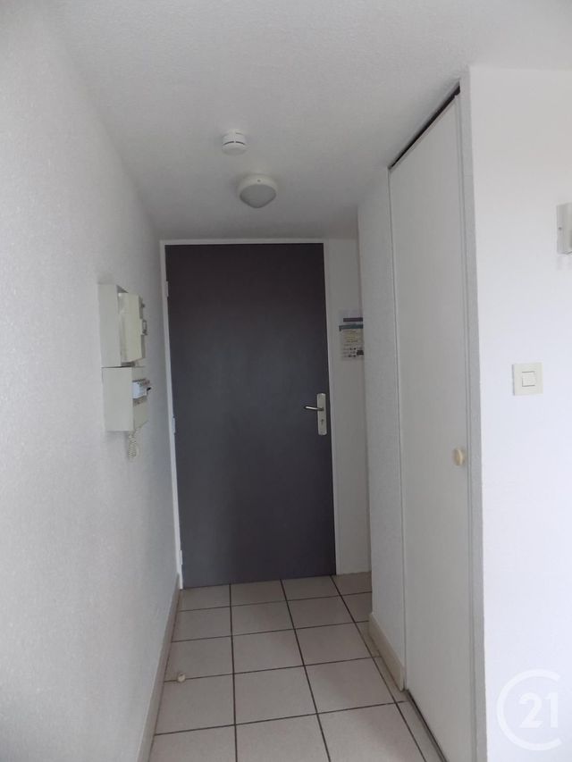 Afficher la photo en grand Appartement F2 à louer - 2 pièces - 30.73 m2 - TOULOUSE - 31 - MIDI-PYRENEES - Century 21 Fly Immo