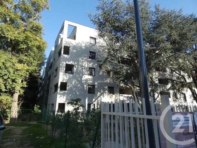 Appartement T3 à louer - 3 pièces - 61.14 m2 - TOULOUSE - 31 - MIDI-PYRENEES - Century 21 Fly Immo