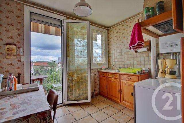 Afficher la photo en grand Appartement F3 à vendre - 3 pièces - 65.2 m2 - TOULOUSE - 31 - MIDI-PYRENEES - Century 21 Fly Immo