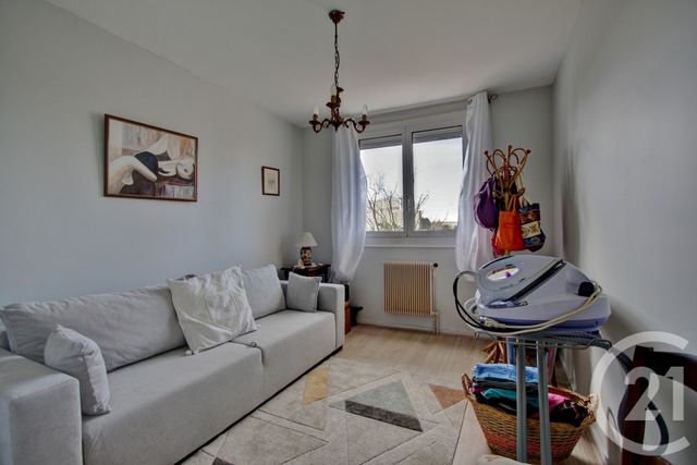 Afficher la photo en grand Appartement F3 à vendre - 3 pièces - 65.2 m2 - TOULOUSE - 31 - MIDI-PYRENEES - Century 21 Fly Immo