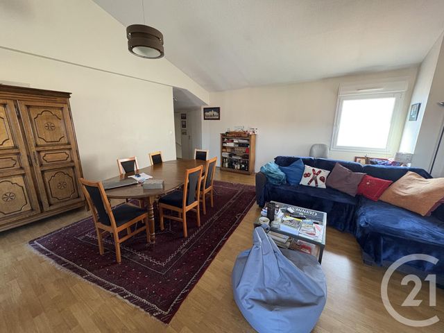 Afficher la photo en grand Appartement T4 à vendre - 4 pièces - 97.51 m2 - TOULOUSE - 31 - MIDI-PYRENEES - Century 21 Fly Immo
