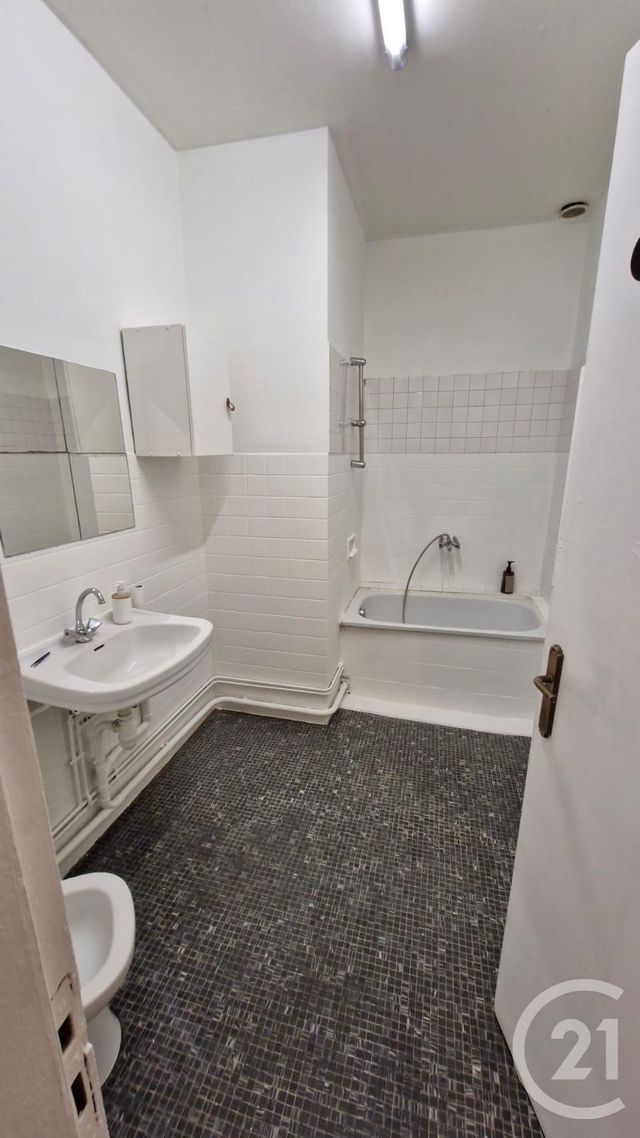 Afficher la photo en grand immeuble à vendre - 206.9 m2 - TOULOUSE - 31 - MIDI-PYRENEES - Century 21 Fly Immo