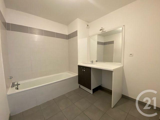 Appartement T2 à vendre - 2 pièces - 45.1 m2 - TOULOUSE - 31 - MIDI-PYRENEES - Century 21 Fly Immo