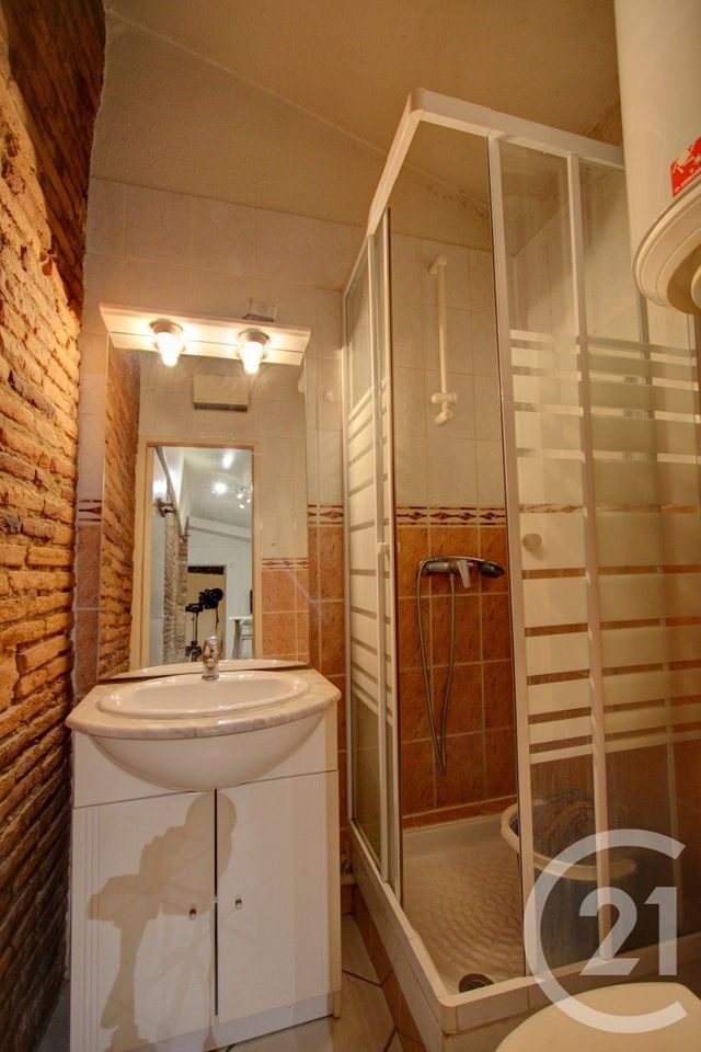Appartement F2 à vendre - 2 pièces - 24.47 m2 - TOULOUSE - 31 - MIDI-PYRENEES - Century 21 Fly Immo