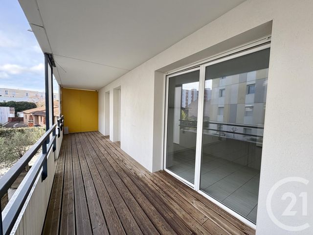 Appartement T3 à vendre - 3 pièces - 57.41 m2 - TOULOUSE - 31 - MIDI-PYRENEES - Century 21 Fly Immo