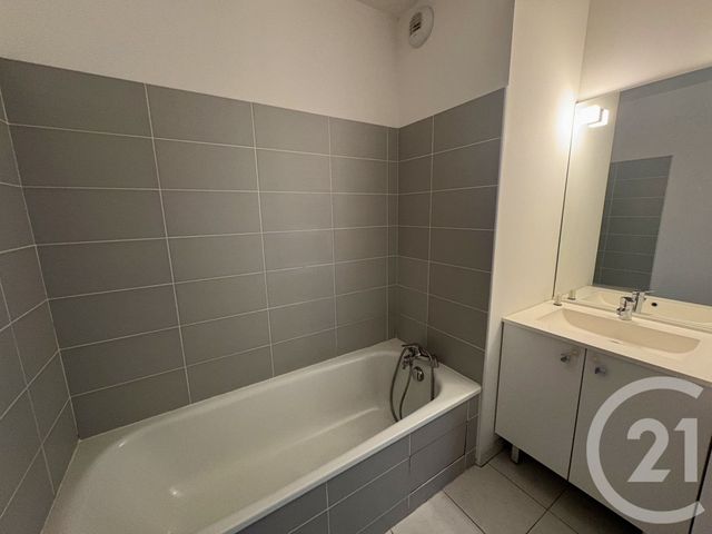 Appartement T3 à vendre - 3 pièces - 57.41 m2 - TOULOUSE - 31 - MIDI-PYRENEES - Century 21 Fly Immo