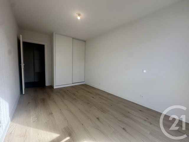 Appartement T3 à louer - 3 pièces - 60.5 m2 - TOULOUSE - 31 - MIDI-PYRENEES - Century 21 Fly Immo