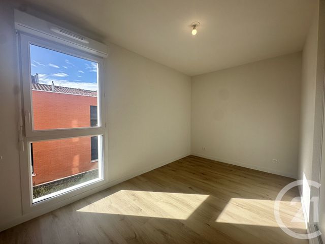 Appartement T3 à louer - 3 pièces - 60.5 m2 - TOULOUSE - 31 - MIDI-PYRENEES - Century 21 Fly Immo