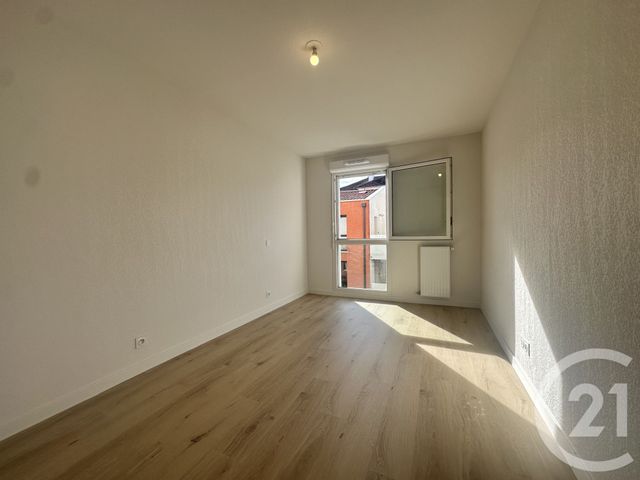 Appartement T3 à louer - 3 pièces - 60.5 m2 - TOULOUSE - 31 - MIDI-PYRENEES - Century 21 Fly Immo
