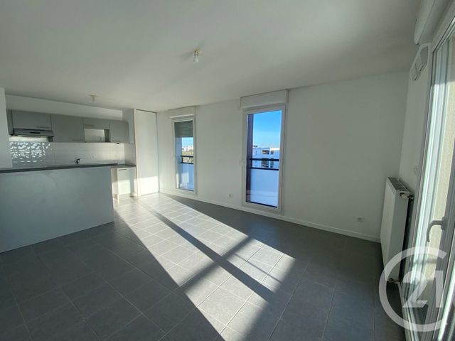 Afficher la photo en grand Appartement T3 à vendre - 3 pièces - 60.96 m2 - TOULOUSE - 31 - MIDI-PYRENEES - Century 21 Fly Immo