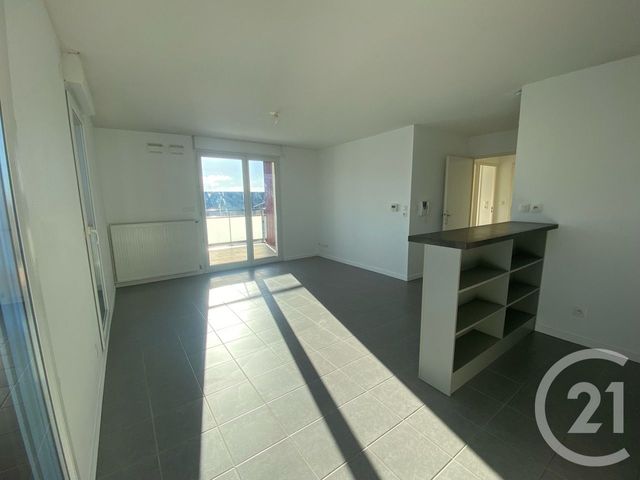 Afficher la photo en grand Appartement T3 à vendre - 3 pièces - 60.96 m2 - TOULOUSE - 31 - MIDI-PYRENEES - Century 21 Fly Immo
