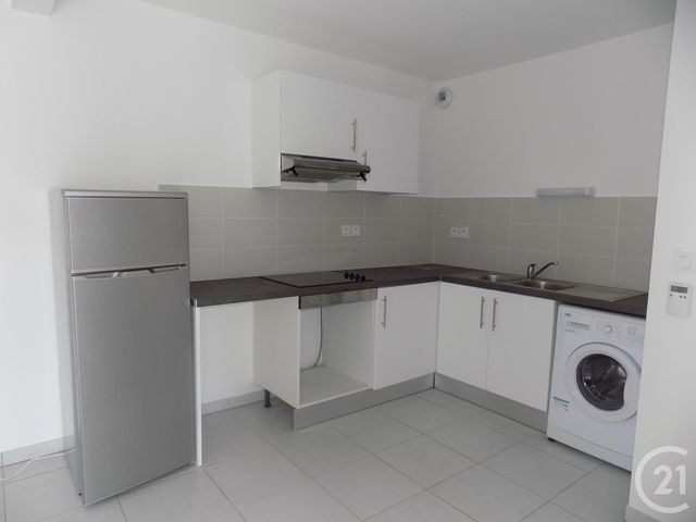 Afficher la photo en grand Appartement T3 à louer - 3 pièces - 66.45 m2 - TOULOUSE - 31 - MIDI-PYRENEES - Century 21 Fly Immo