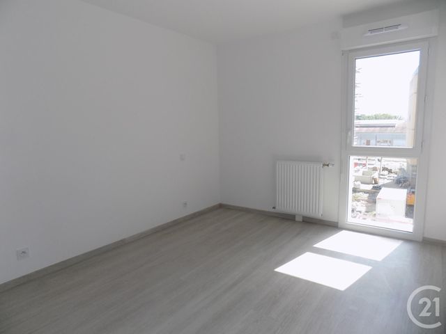 Afficher la photo en grand Appartement T3 à louer - 3 pièces - 66.45 m2 - TOULOUSE - 31 - MIDI-PYRENEES - Century 21 Fly Immo