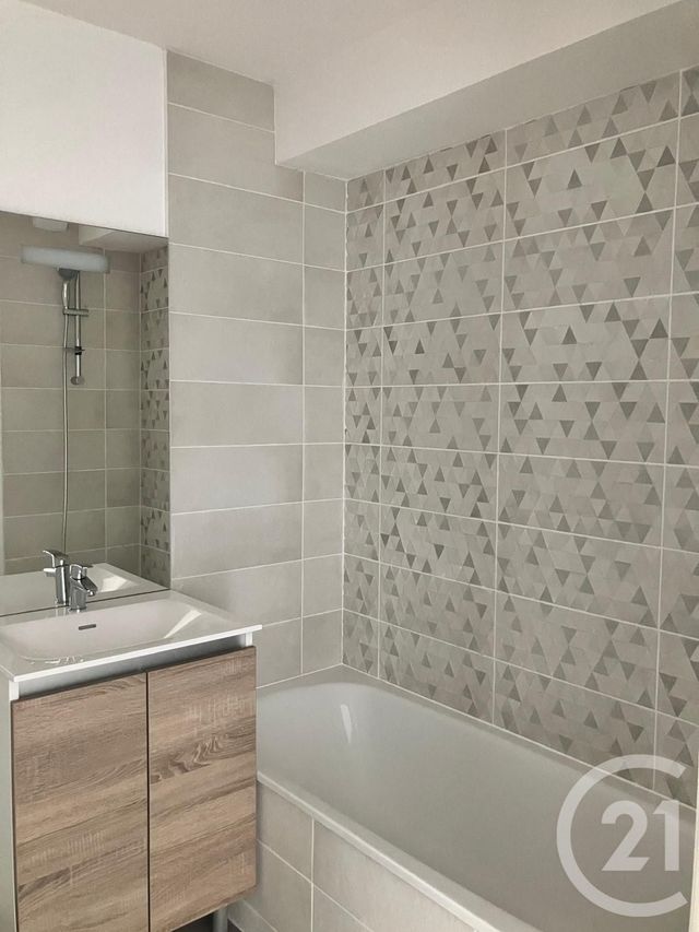 Appartement T3 à louer - 3 pièces - 64.29 m2 - TOULOUSE - 31 - MIDI-PYRENEES - Century 21 Fly Immo