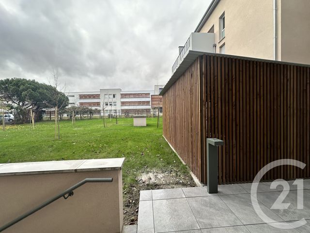 Appartement T3 à louer - 3 pièces - 64.29 m2 - TOULOUSE - 31 - MIDI-PYRENEES - Century 21 Fly Immo
