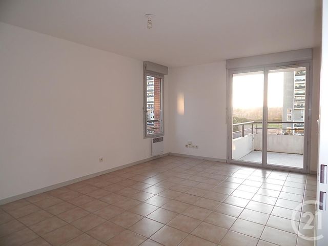 Appartement T3 à louer - 3 pièces - 61.1 m2 - TOULOUSE - 31 - MIDI-PYRENEES - Century 21 Fly Immo