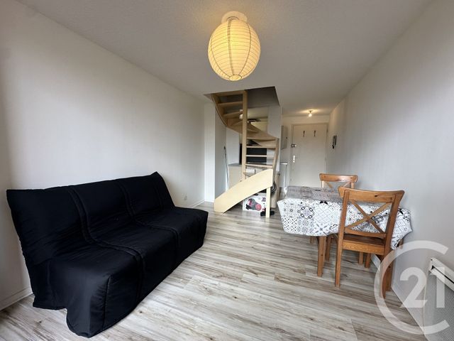 Appartement Duplex à louer - 2 pièces - 27.46 m2 - TOULOUSE - 31 - MIDI-PYRENEES - Century 21 Fly Immo