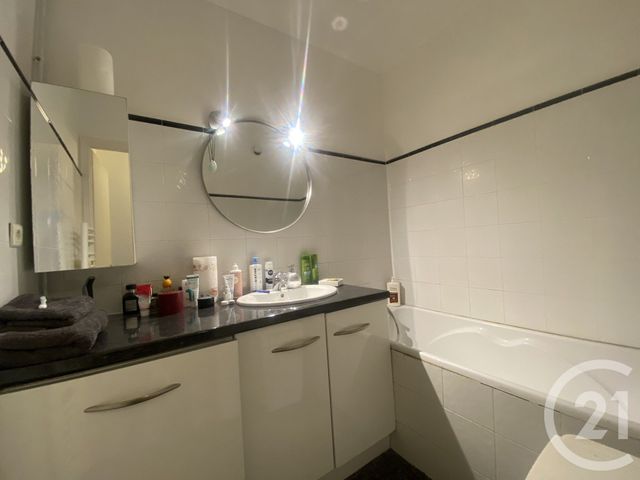 Appartement T2 à vendre - 2 pièces - 52.6 m2 - TOULOUSE - 31 - MIDI-PYRENEES - Century 21 Fly Immo