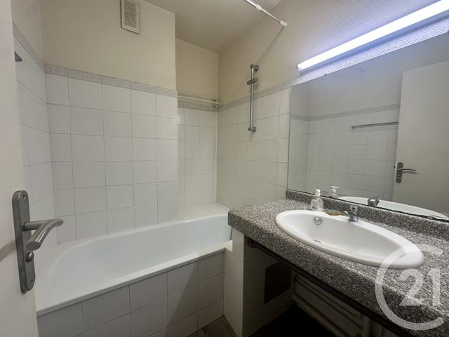 Appartement F2 à louer - 2 pièces - 45.93 m2 - TOULOUSE - 31 - MIDI-PYRENEES - Century 21 Fly Immo