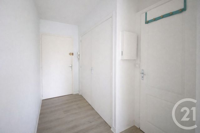 Appartement T1 à vendre - 1 pièce - 26.88 m2 - TOULOUSE - 31 - MIDI-PYRENEES - Century 21 Fly Immo