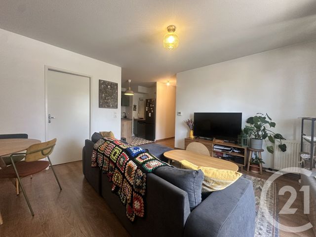 Appartement T3 à louer - 3 pièces - 60.73 m2 - TOULOUSE - 31 - MIDI-PYRENEES - Century 21 Fly Immo