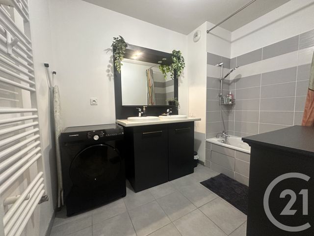 Appartement T3 à louer - 3 pièces - 60.73 m2 - TOULOUSE - 31 - MIDI-PYRENEES - Century 21 Fly Immo