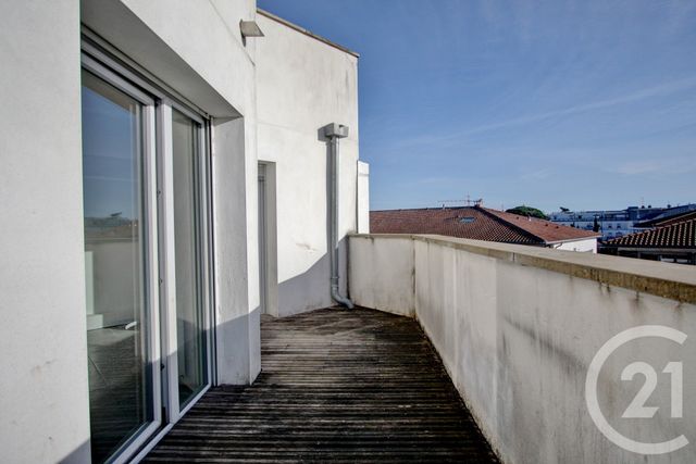 Appartement T1 à louer - 1 pièce - 32.8 m2 - TOULOUSE - 31 - MIDI-PYRENEES - Century 21 Fly Immo