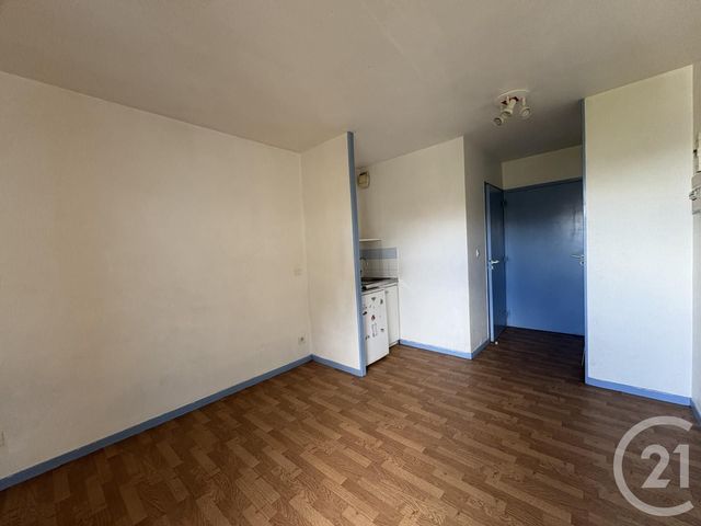 Appartement T1 à vendre - 1 pièce - 16.52 m2 - TOULOUSE - 31 - MIDI-PYRENEES - Century 21 Fly Immo