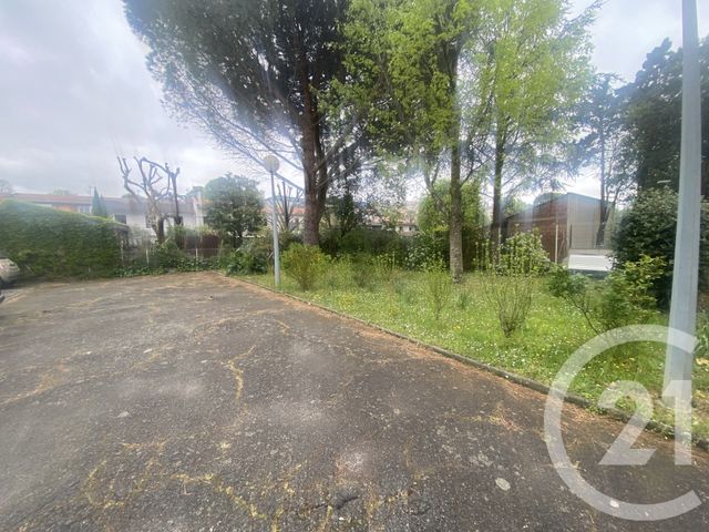 Appartement T2 à vendre - 2 pièces - 52.76 m2 - TOULOUSE - 31 - MIDI-PYRENEES - Century 21 Fly Immo